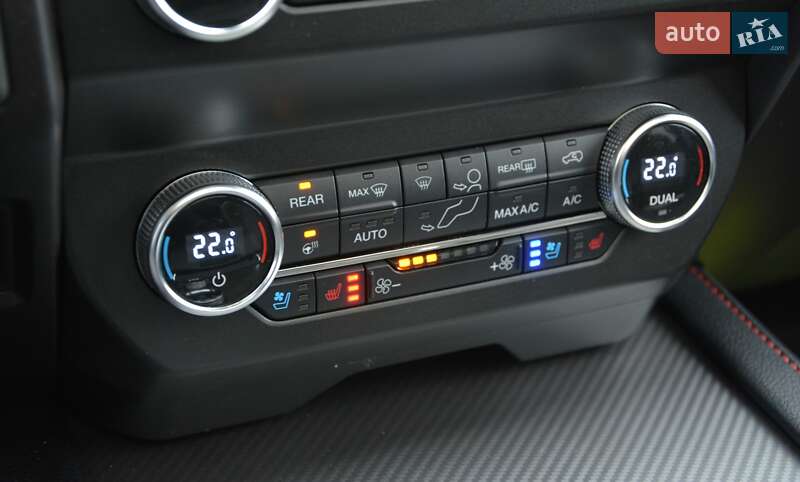 Внедорожник / Кроссовер Ford Expedition 2020 в Киеве