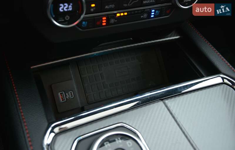 Внедорожник / Кроссовер Ford Expedition 2020 в Киеве