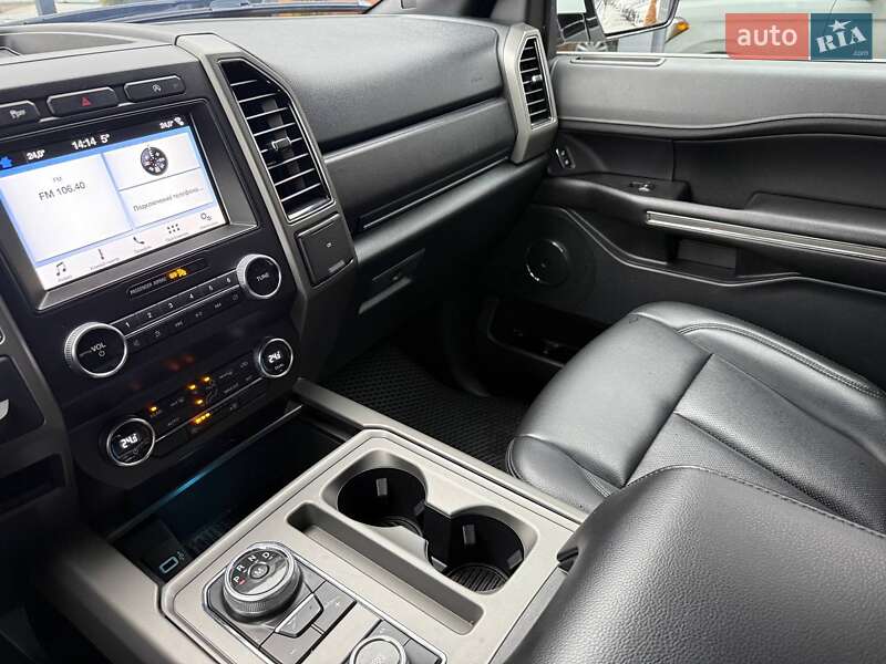 Позашляховик / Кросовер Ford Expedition 2019 в Рівному