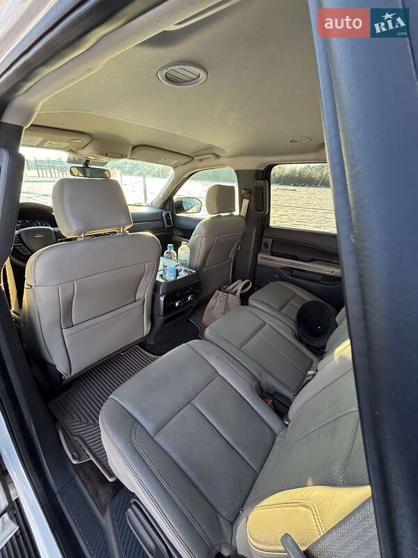 Позашляховик / Кросовер Ford Expedition 2018 в Львові