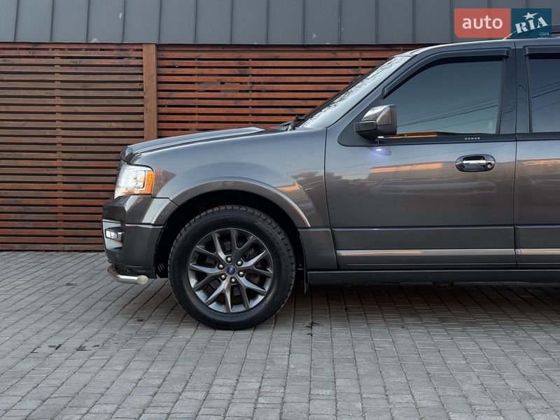 Позашляховик / Кросовер Ford Expedition 2017 в Одесі