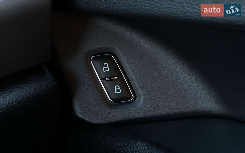 Внедорожник / Кроссовер Ford Expedition 2019 в Львове