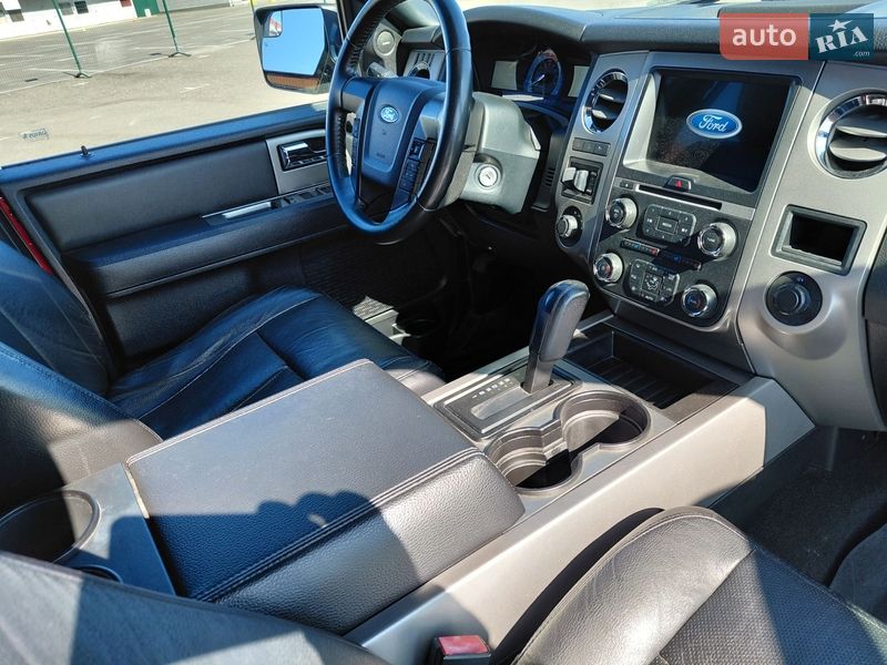 Внедорожник / Кроссовер Ford Expedition 2016 в Киеве