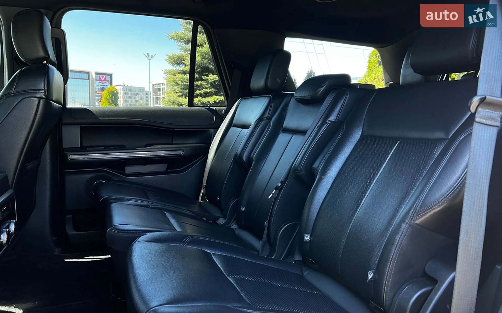 2019 Ford Expedition - мініатюра 27