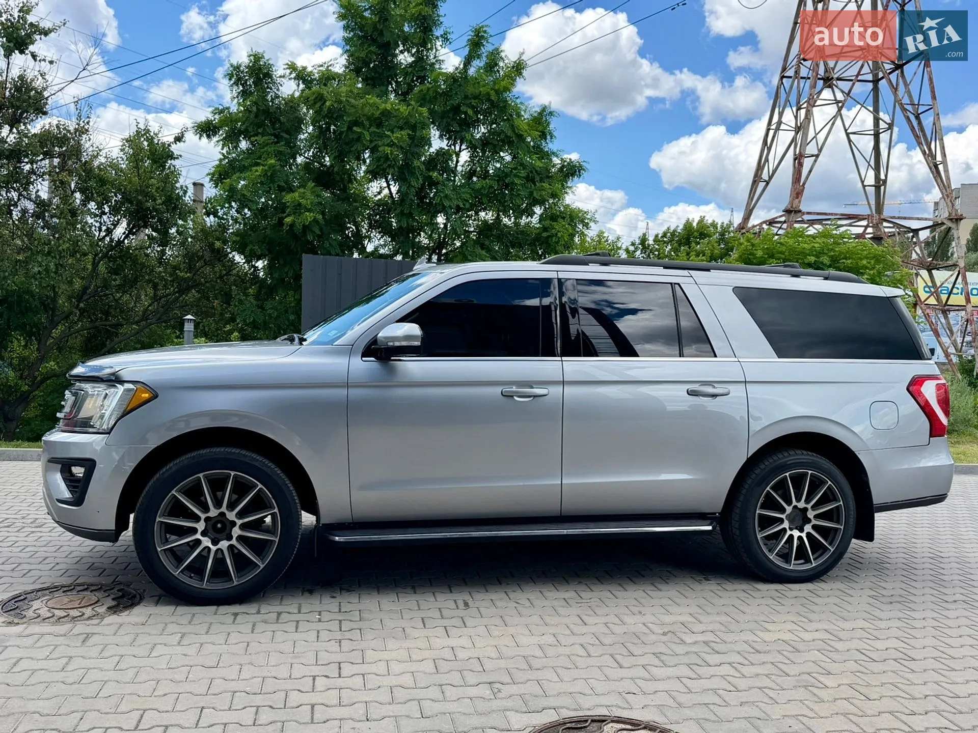 2020 Ford Expedition - мініатюра 9