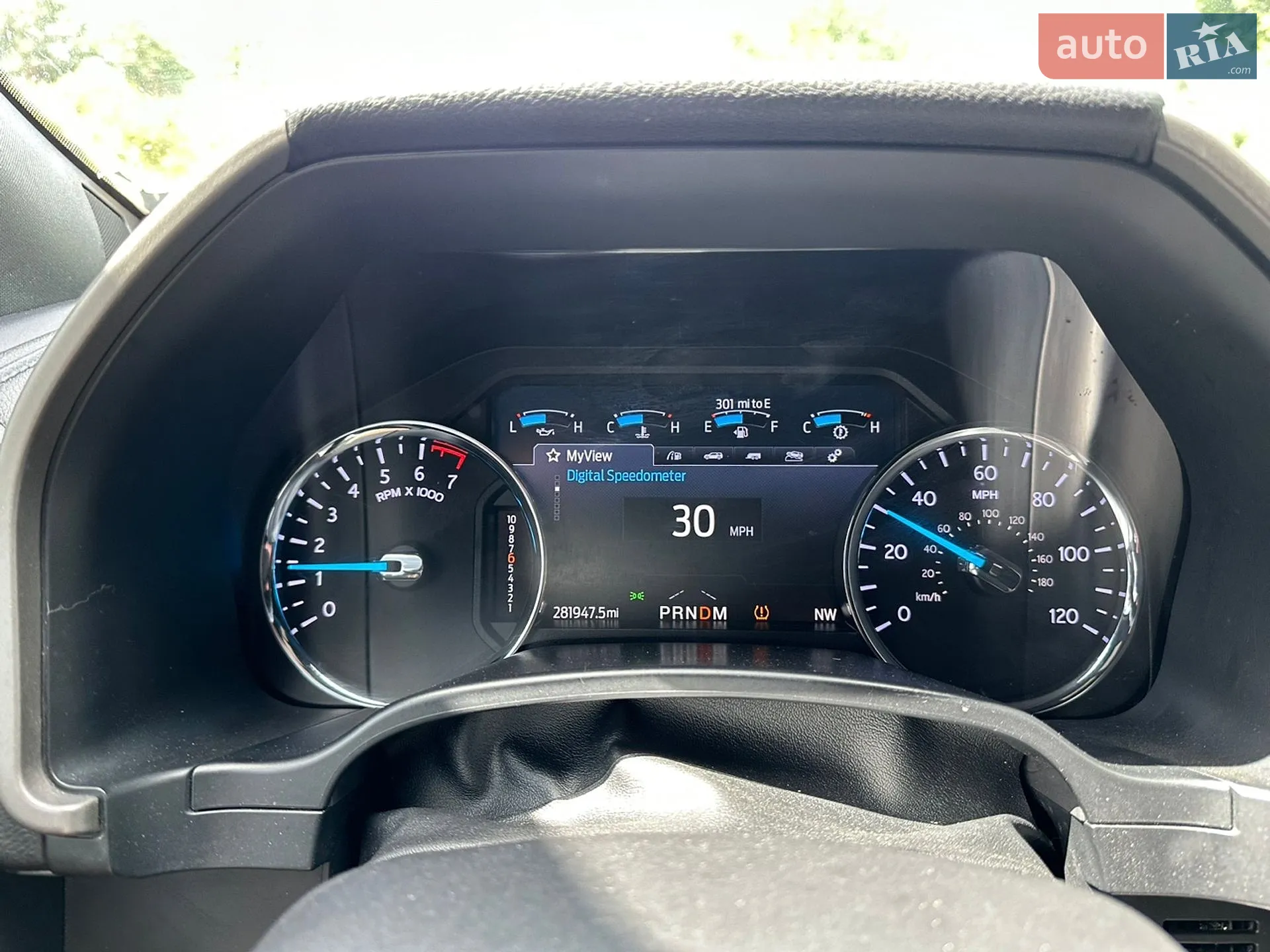 2020 Ford Expedition - мініатюра 18