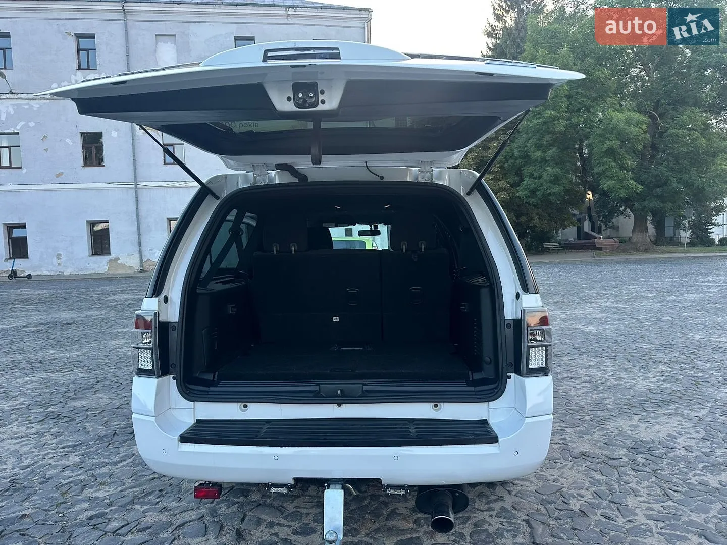 2016 Ford Expedition - мініатюра 13