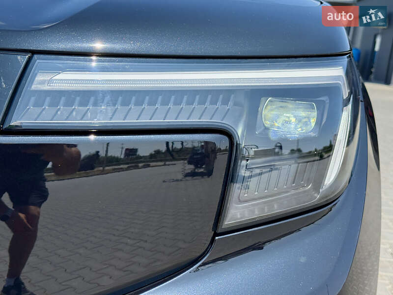 Позашляховик / Кросовер Ford Explorer EV 2024 в Дніпрі