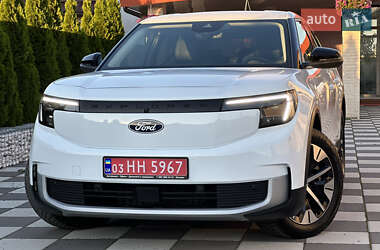 Внедорожник / Кроссовер Ford Explorer EV 2024 в 