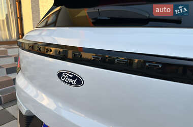 Внедорожник / Кроссовер Ford Explorer EV 2024 в 