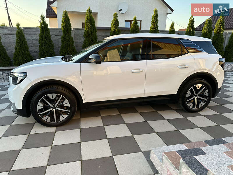 Позашляховик / Кросовер Ford Explorer EV 2024 в Летичіві