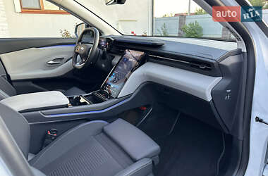 Внедорожник / Кроссовер Ford Explorer EV 2024 в 