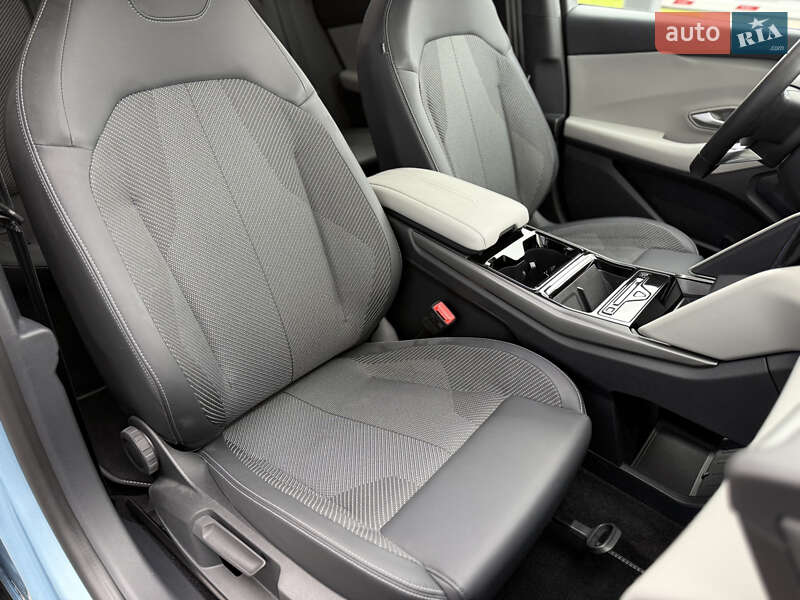 Позашляховик / Кросовер Ford Explorer EV 2025 в Хмельницькому фото 40 Позашляховик / Кросовер Ford Explorer EV 2025 в Хмельницькому