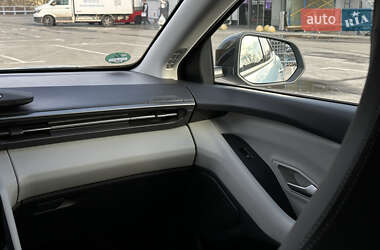 Внедорожник / Кроссовер Ford Explorer EV 2024 в Киеве