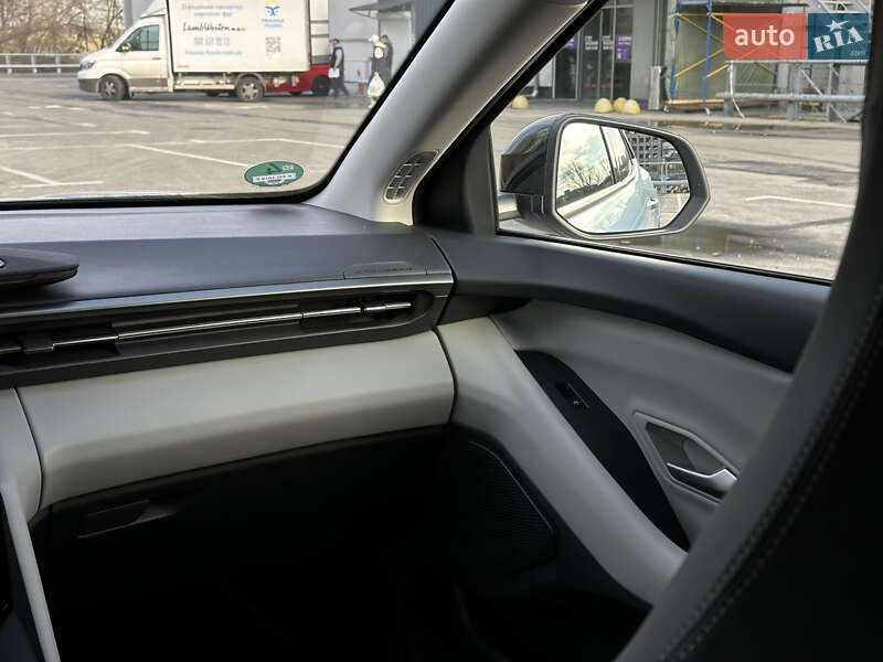 Внедорожник / Кроссовер Ford Explorer EV 2024 в Киеве фото 16 Внедорожник / Кроссовер Ford Explorer EV 2024 в Киеве