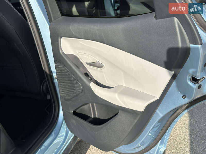 Внедорожник / Кроссовер Ford Explorer EV 2024 в Киеве фото 36 Внедорожник / Кроссовер Ford Explorer EV 2024 в Киеве