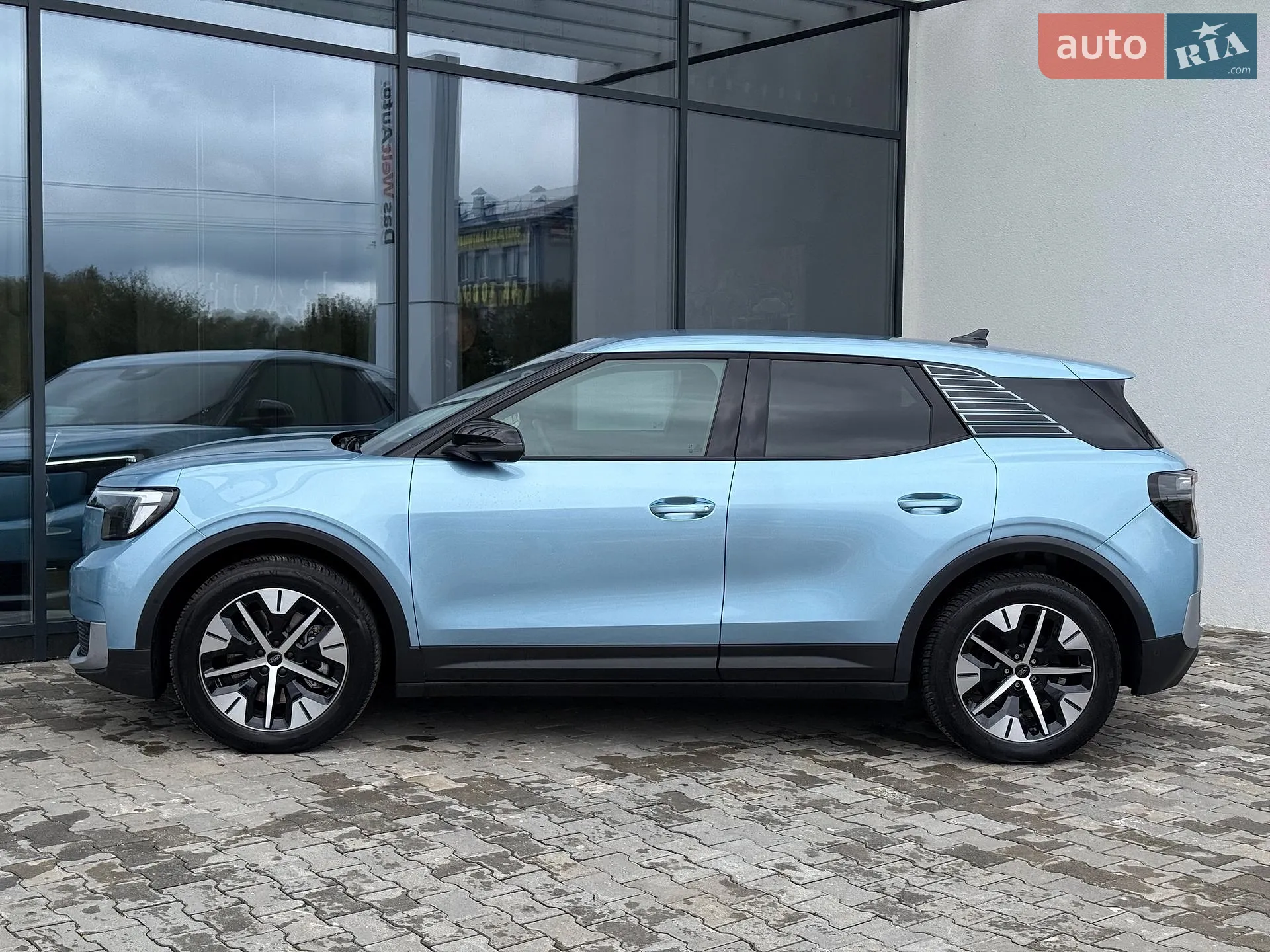 2025 Ford Explorer - мініатюра 11