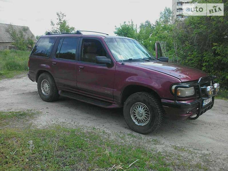 Внедорожник / Кроссовер Ford Explorer 1995 в Харькове