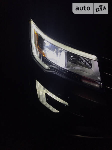 Позашляховик / Кросовер Ford Explorer 2017 в Києві