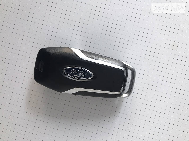 Позашляховик / Кросовер Ford Explorer 2017 в Києві