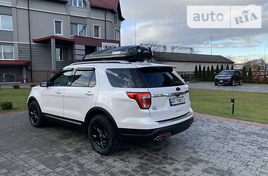 Внедорожник / Кроссовер Ford Explorer 2018 в Ивано-Франковске