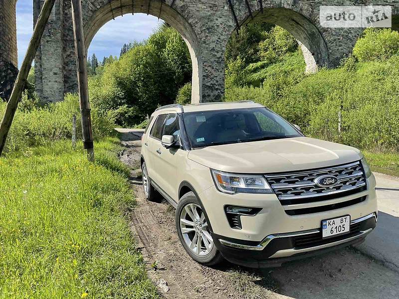 Внедорожник / Кроссовер Ford Explorer 2018 в Киеве