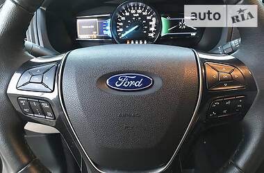 Внедорожник / Кроссовер Ford Explorer 2018 в 