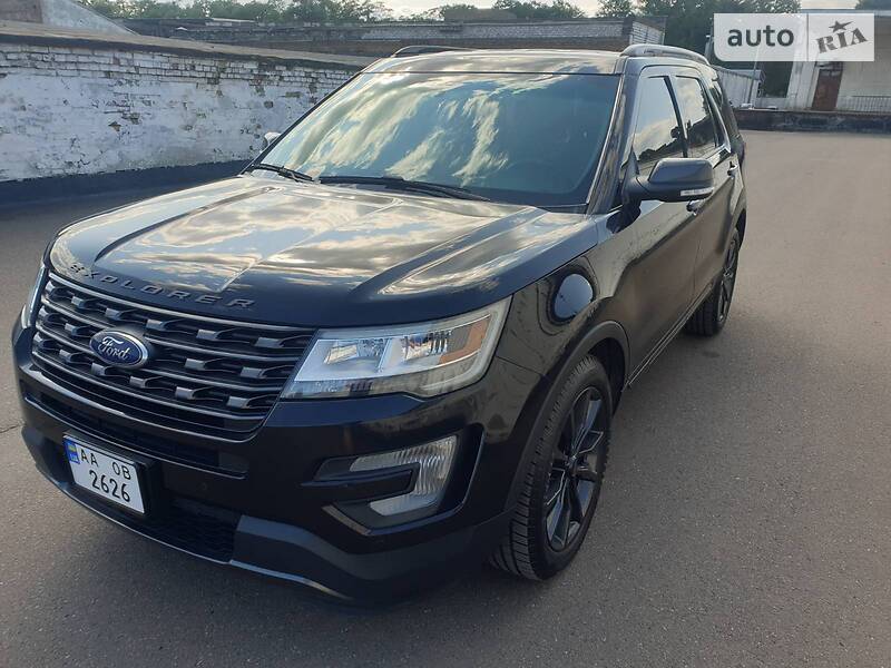 Позашляховик / Кросовер Ford Explorer 2016 в Києві