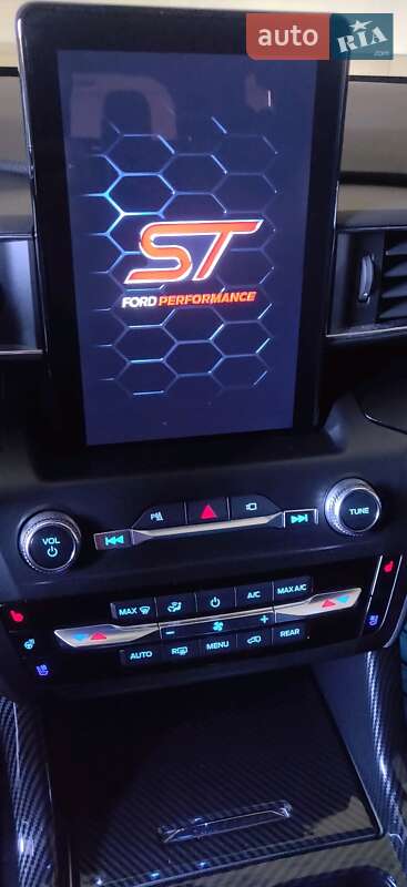 Внедорожник / Кроссовер Ford Explorer 2020 в Харькове