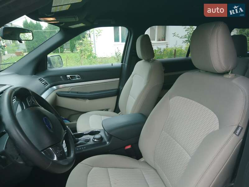 Внедорожник / Кроссовер Ford Explorer 2018 в Чорткове