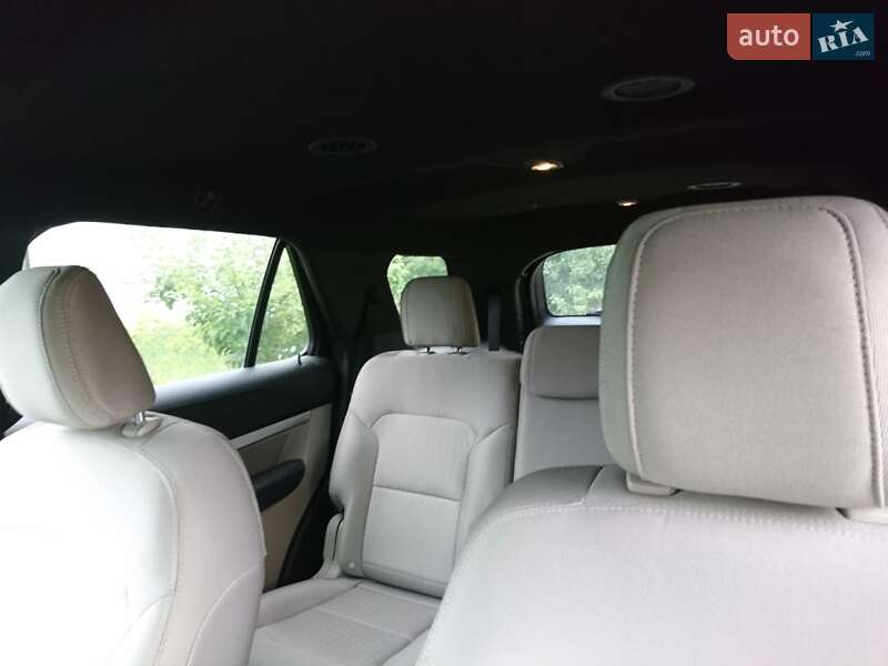 Внедорожник / Кроссовер Ford Explorer 2018 в Чорткове