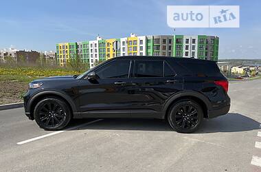 Позашляховик / Кросовер Ford Explorer 2020 в Рівному