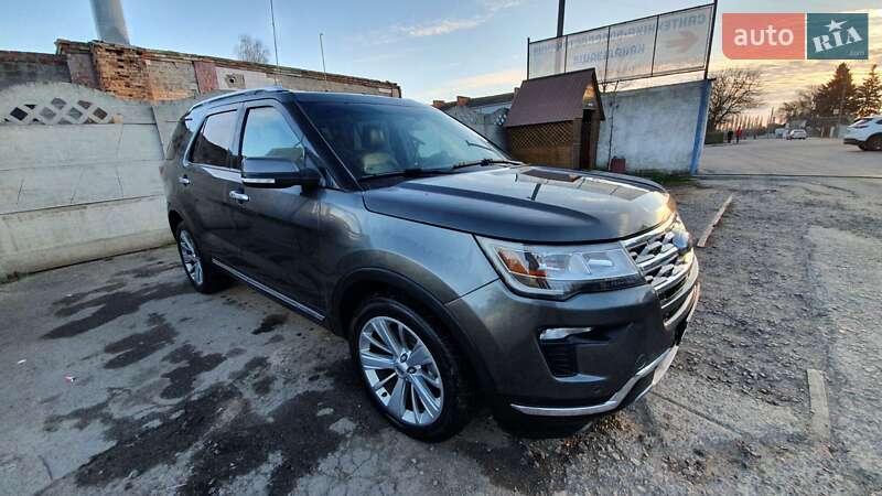 Позашляховик / Кросовер Ford Explorer 2018 в Києві