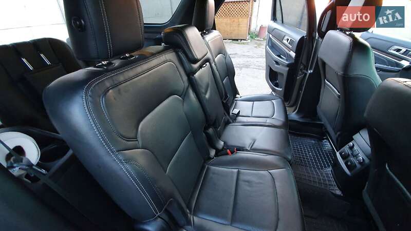 Позашляховик / Кросовер Ford Explorer 2018 в Києві