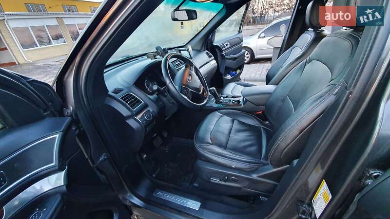 Позашляховик / Кросовер Ford Explorer 2018 в Києві