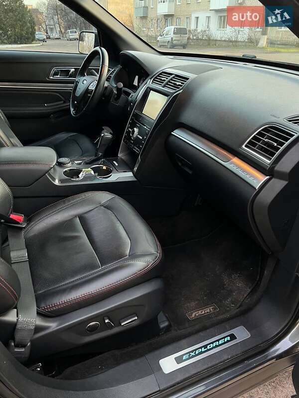 Внедорожник / Кроссовер Ford Explorer 2015 в Харькове
