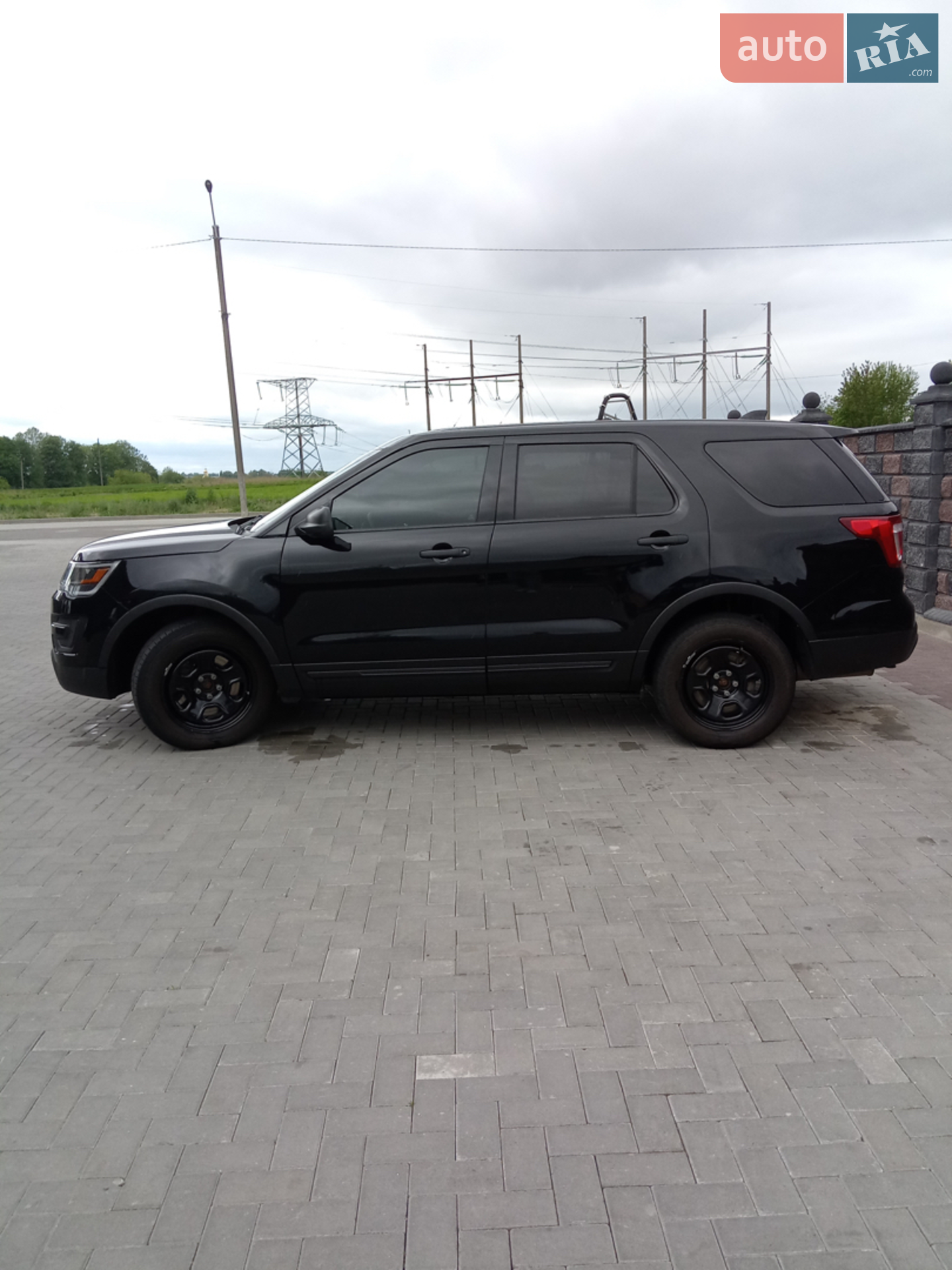 2017 Ford Explorer - мініатюра 16
