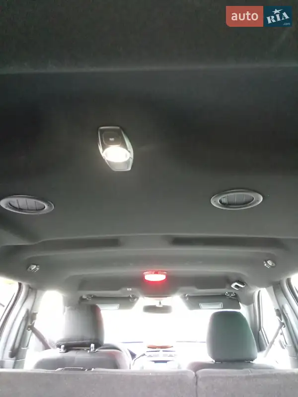 Ford Explorer 2017 VIN 1FM5K8AR9HGC25771 фото оголошення 18 з 66