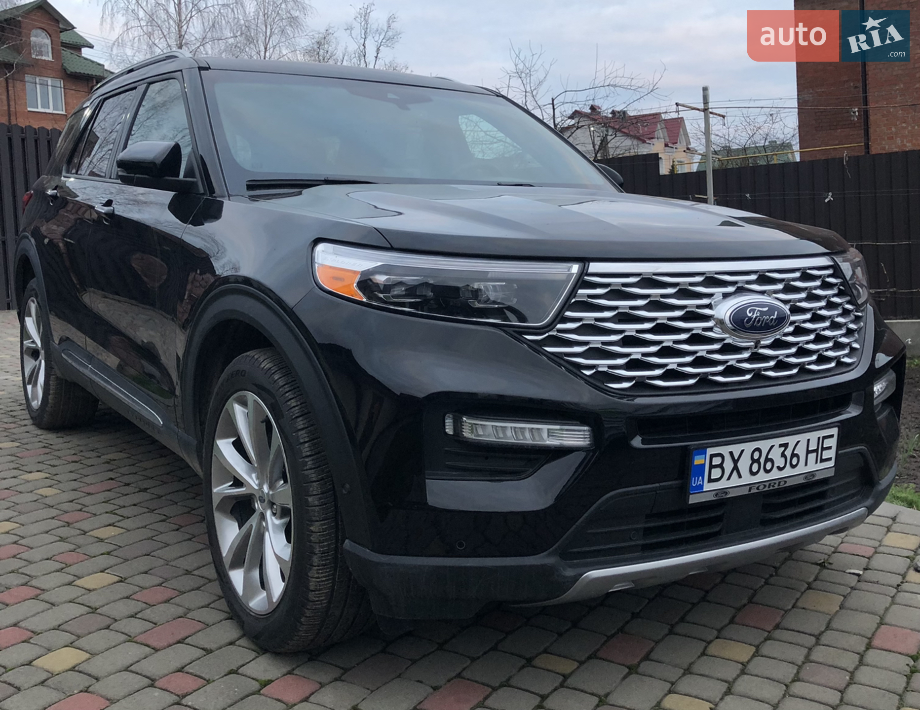 2021 Ford Explorer - мініатюра 2