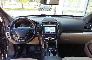 Позашляховик / Кросовер Ford Explorer 2015 в Дніпрі