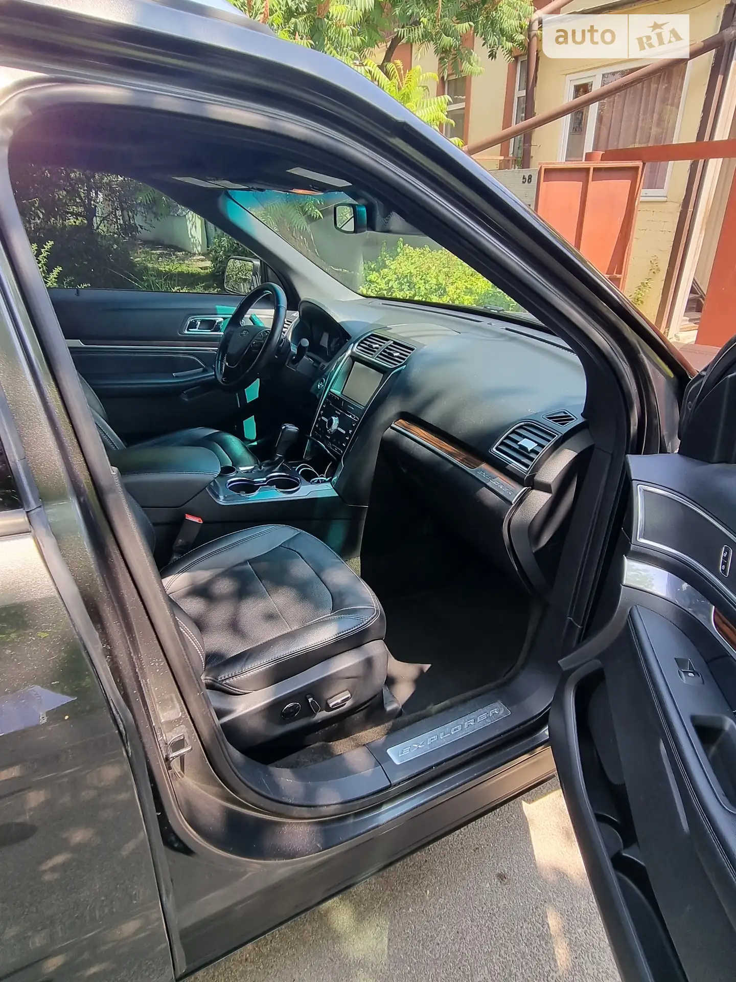 2015 Ford Explorer - мініатюра 6