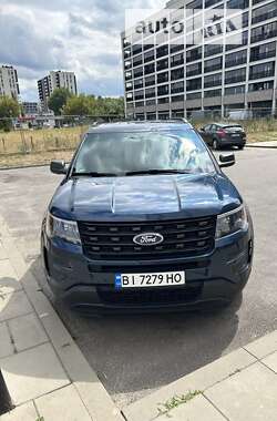 Внедорожник / Кроссовер Ford Explorer 2016 в Полтаве