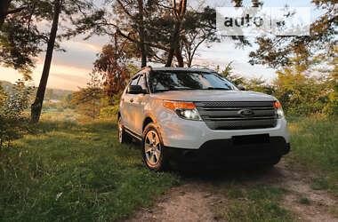 Позашляховик / Кросовер Ford Explorer 2013 в Тернополі