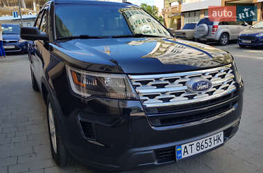 Позашляховик / Кросовер Ford Explorer 2018 в Івано-Франківську