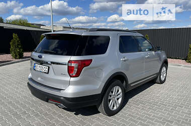 Позашляховик / Кросовер Ford Explorer 2018 в Тернополі