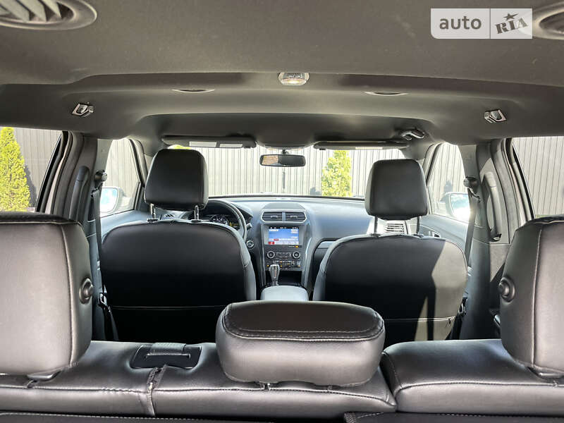 Позашляховик / Кросовер Ford Explorer 2018 в Тернополі фото 8 Позашляховик / Кросовер Ford Explorer 2018 в Тернополі