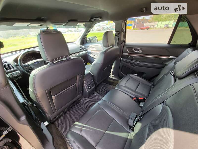 Позашляховик / Кросовер Ford Explorer 2018 в Києві