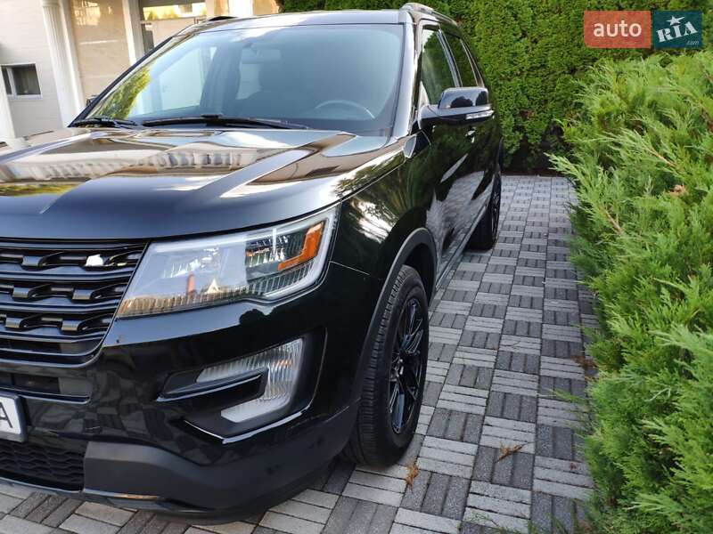 Позашляховик / Кросовер Ford Explorer 2017 в Києві