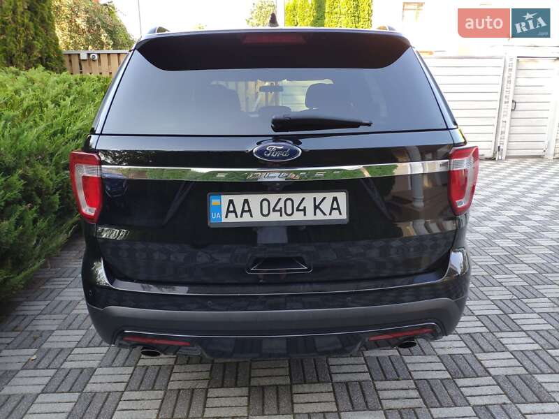 Позашляховик / Кросовер Ford Explorer 2017 в Києві
