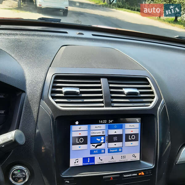 Внедорожник / Кроссовер Ford Explorer 2018 в Никополе